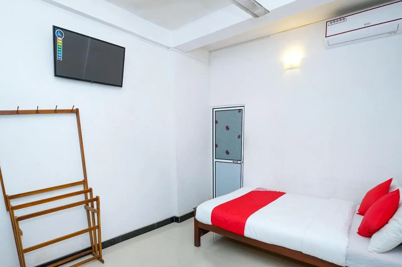 Kandyan Nethu Stay 3*, Kandy